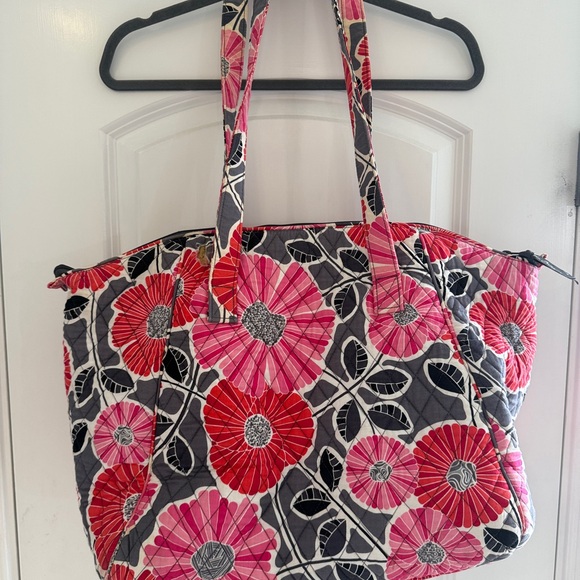Vera Bradley retired Cherry Blossoms fabric tote - Picture 10 of 11